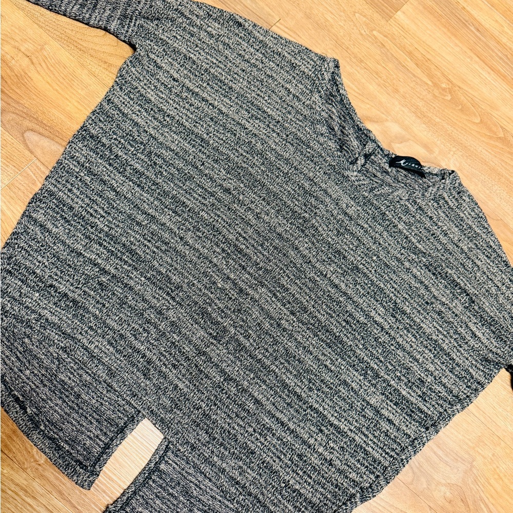 Casual fall top button open back (S/M)